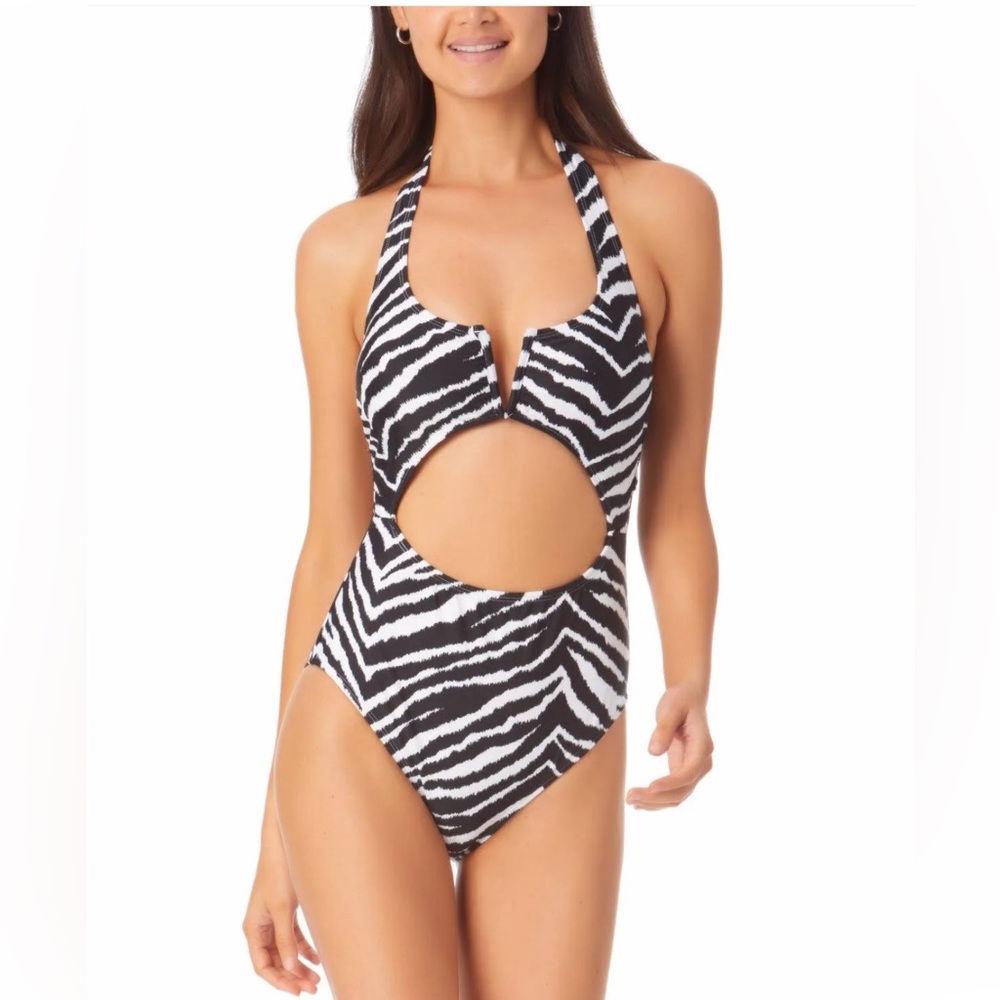 California waves mono-kini!  NWT!‎ Zebra print. Size M